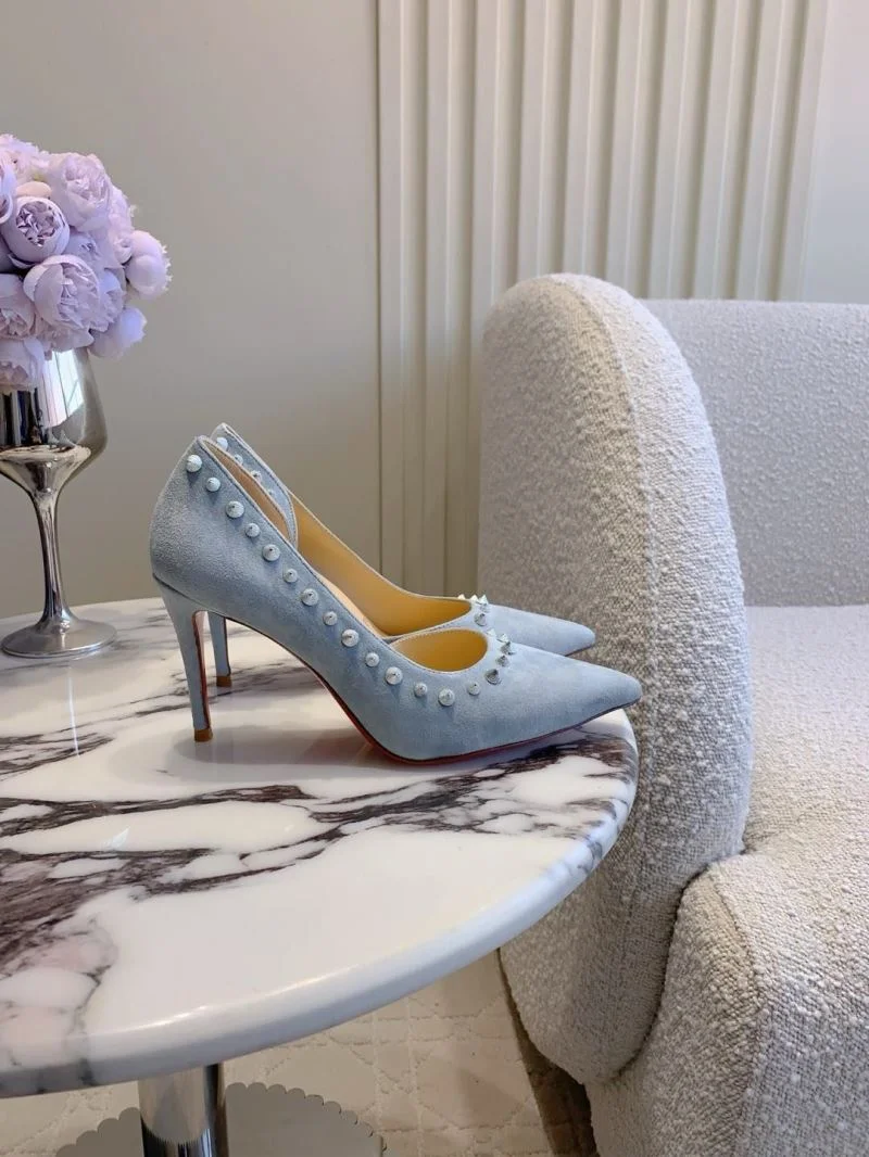 Christian Louboutin Heeled Shoes Comfortable 22808