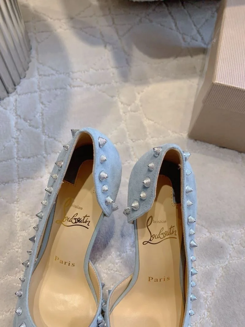 Christian Louboutin Heeled Shoes Comfortable 22808