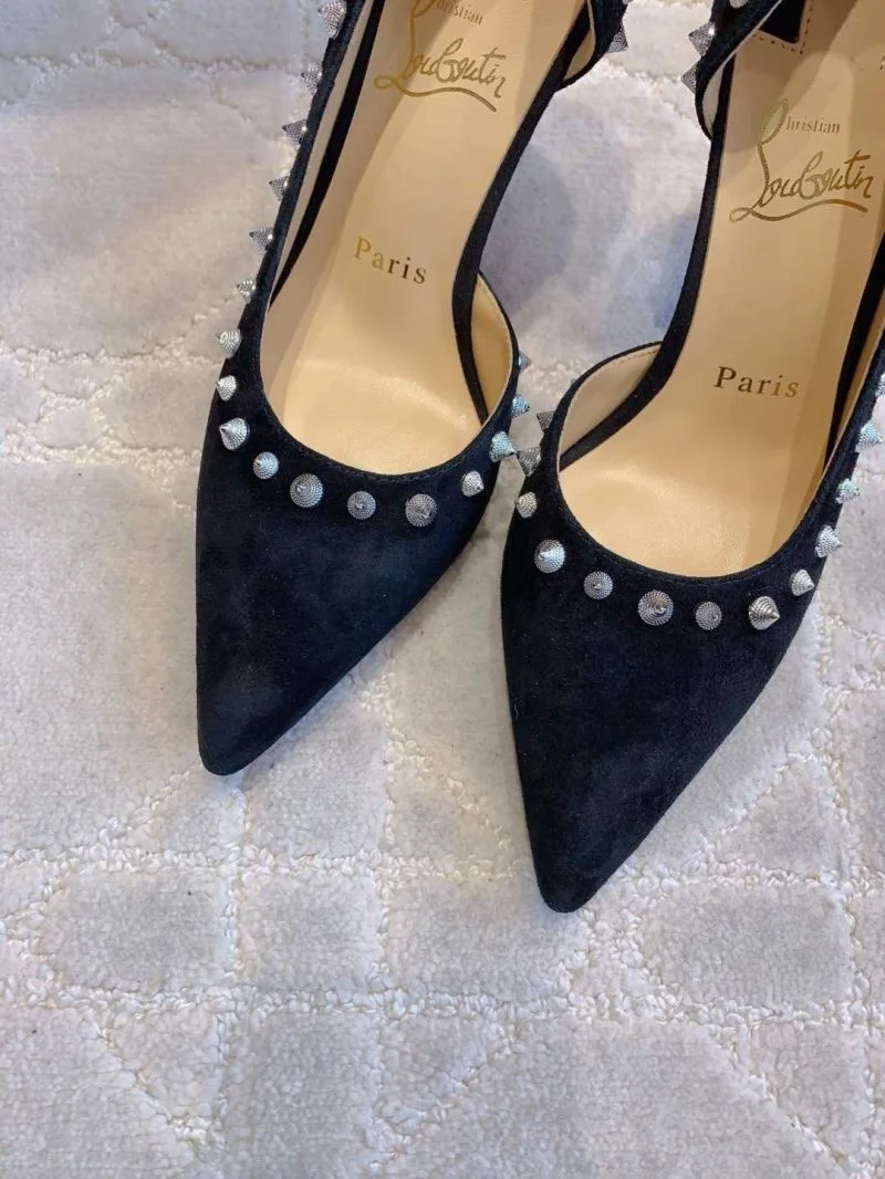 WellDesigned Christian Louboutin Heeled Shoes 22804