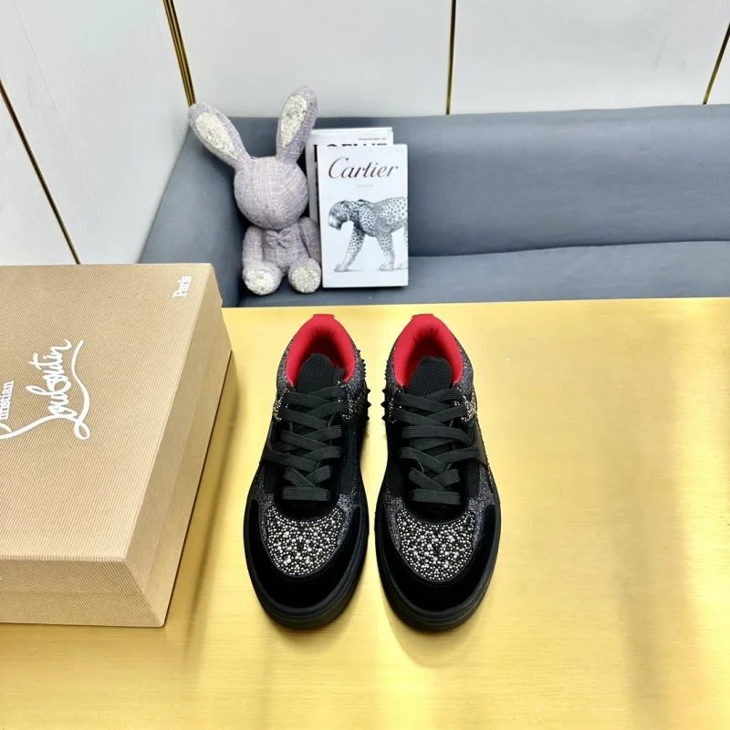 Christian Louboutin Low Shoes EyeCatching 22781