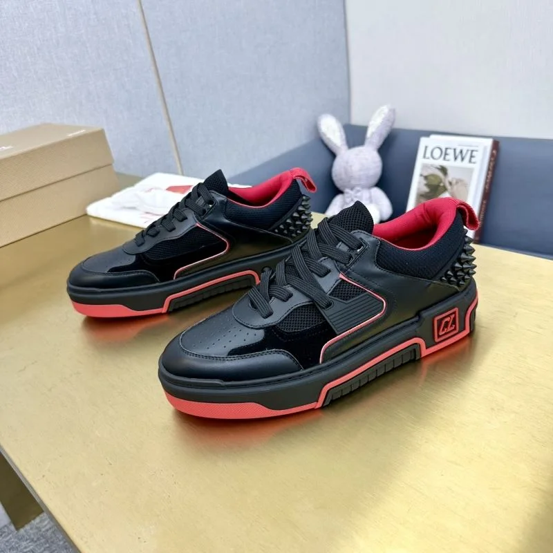 SoftTouch Christian Louboutin Low Shoes 22776