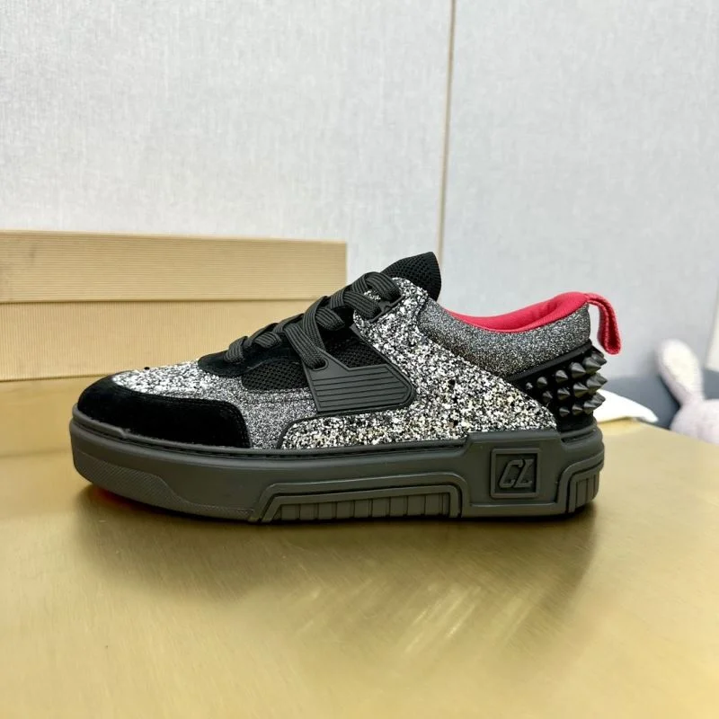 Christian Louboutin Low Shoes Stylish 22769