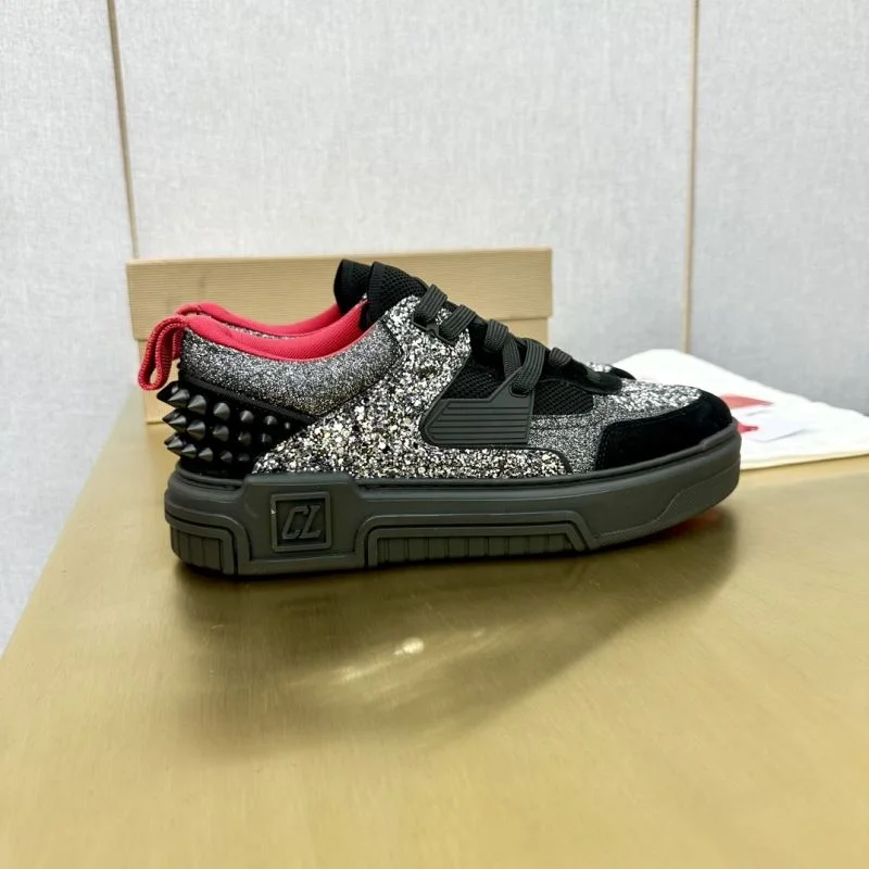 Christian Louboutin Low Shoes Stylish 22769