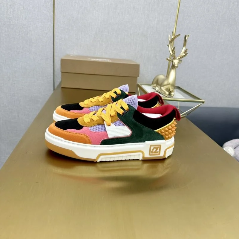 Seasonal Christian Louboutin Low Shoes 22777