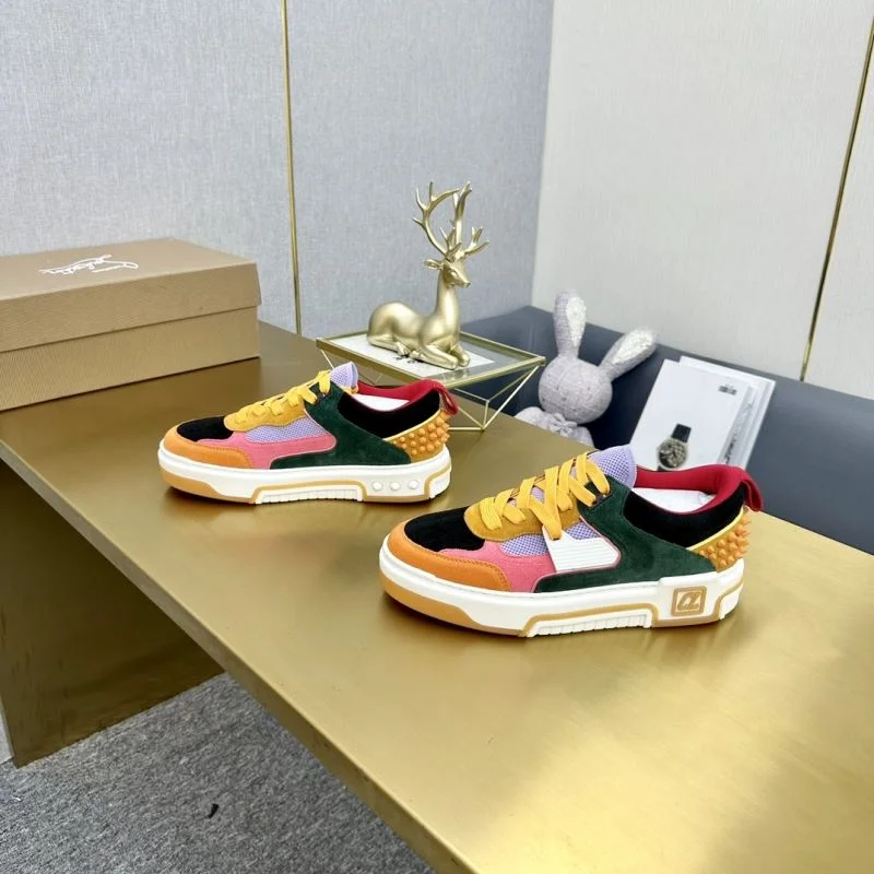 Seasonal Christian Louboutin Low Shoes 22777