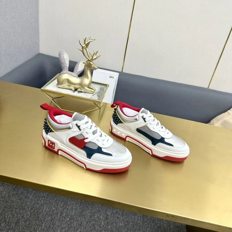 Snug Christian Louboutin Low Shoes 22771