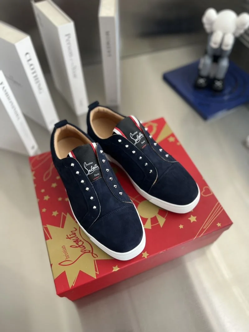 Sustainable Christian Louboutin Low Shoes 22725