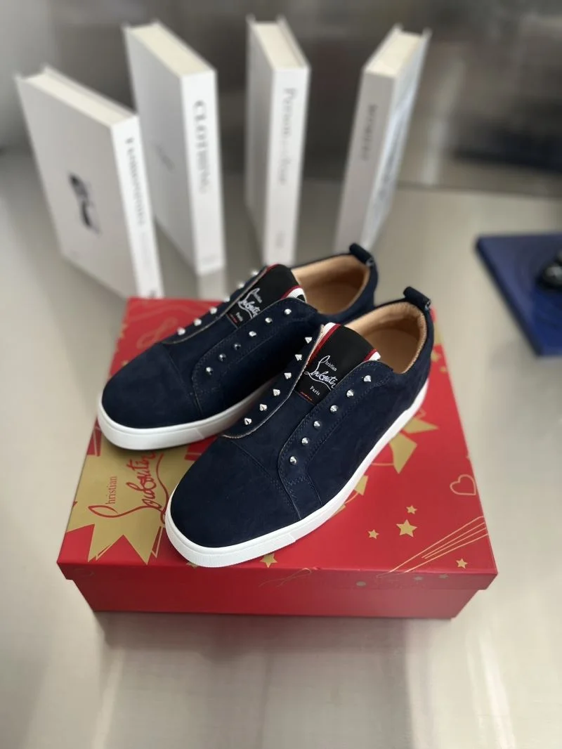 Sustainable Christian Louboutin Low Shoes 22725