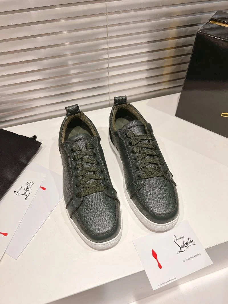 Christian Louboutin Low Shoes EyeCatching 22727