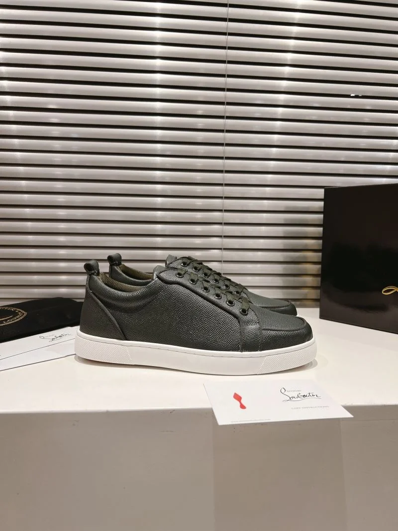 Christian Louboutin Low Shoes EyeCatching 22727