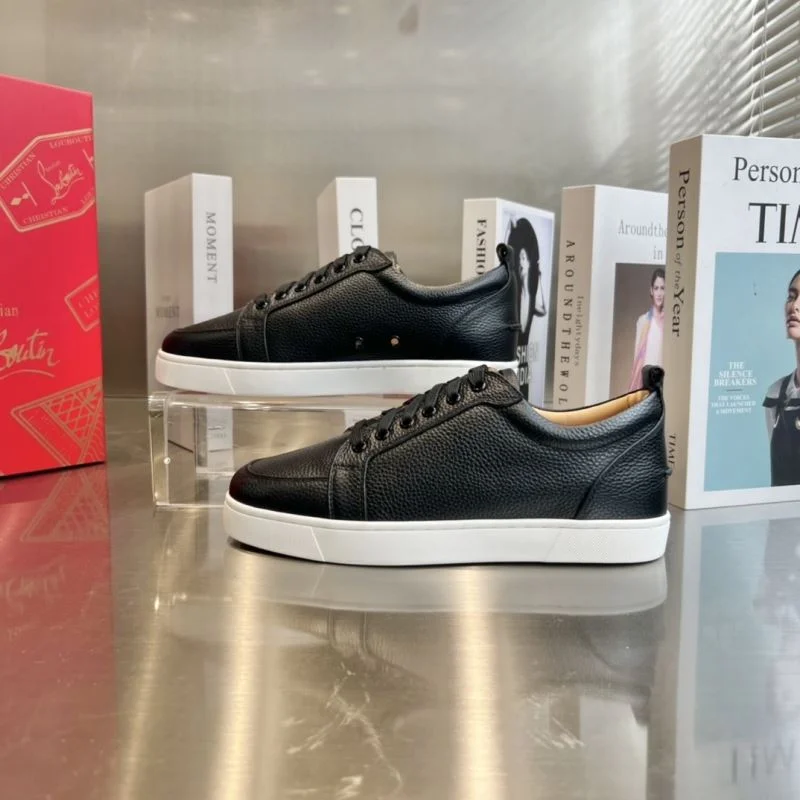 Christian Louboutin Low Shoes OnTrend 22719