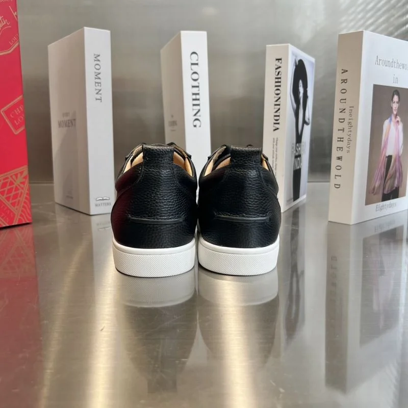 Christian Louboutin Low Shoes OnTrend 22719
