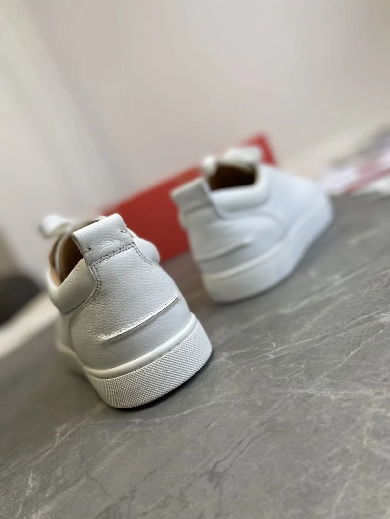 UrbanStyle Christian Louboutin Low Shoes 22721