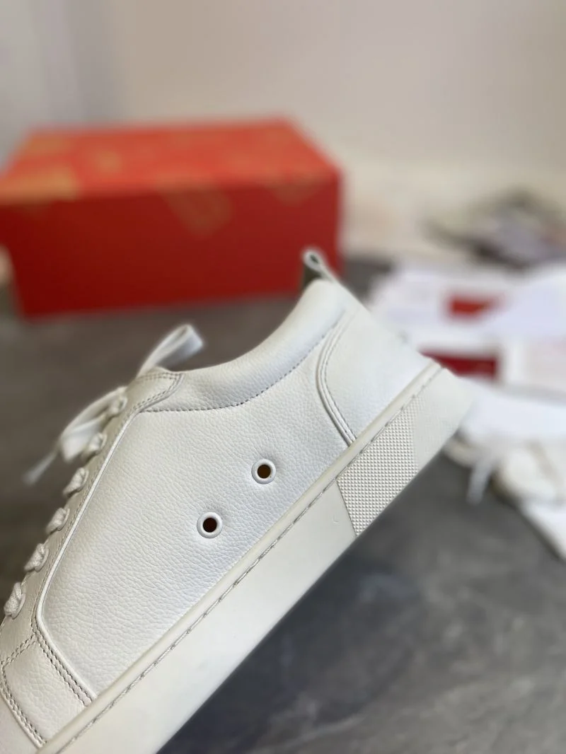 UrbanStyle Christian Louboutin Low Shoes 22721