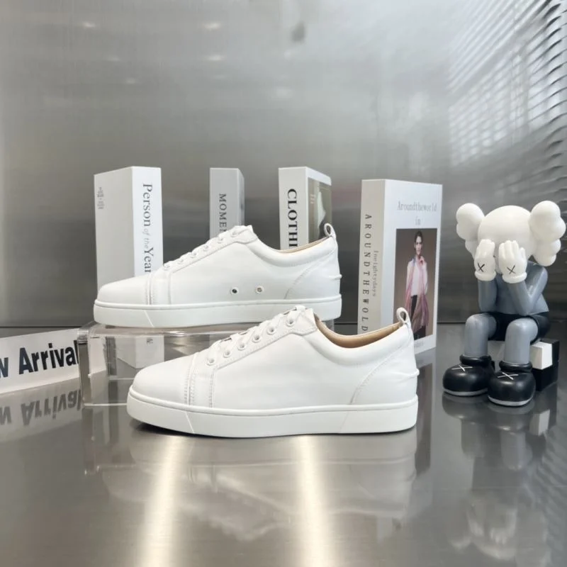 Versatile Christian Louboutin Low Shoes 22713