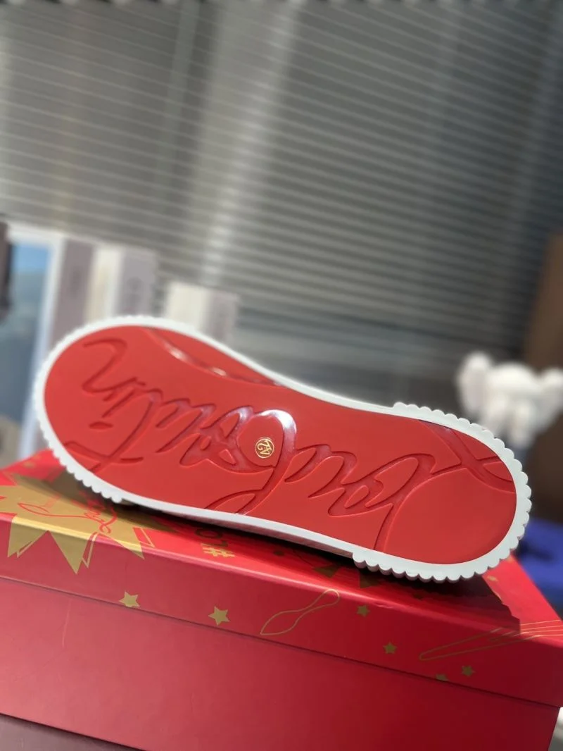 Christian Louboutin Low Shoes FastDry 22731