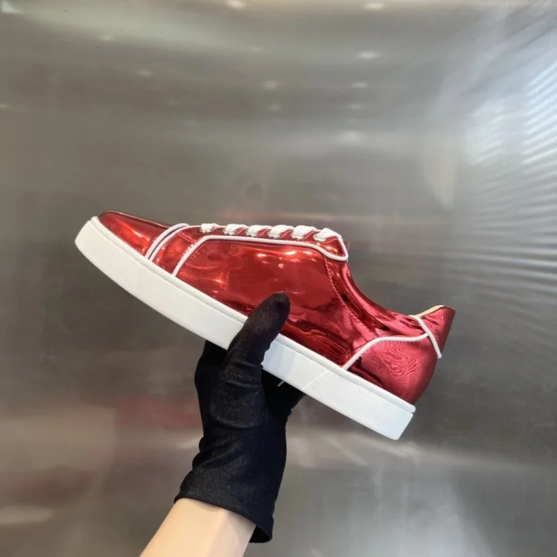Sleek Christian Louboutin Low Shoes 22717