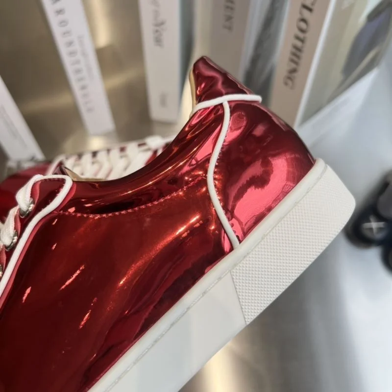 Sleek Christian Louboutin Low Shoes 22717