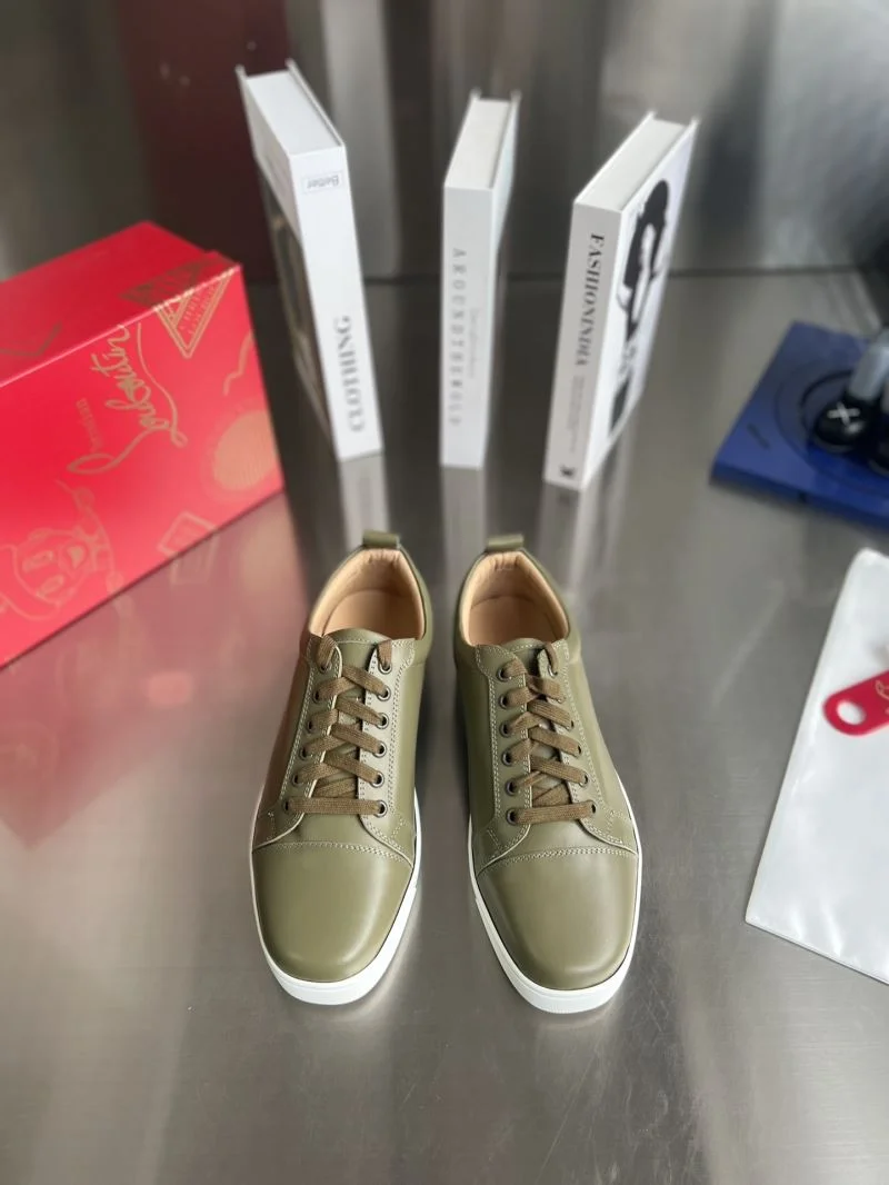 TechFriendly Christian Louboutin Low Shoes 22708