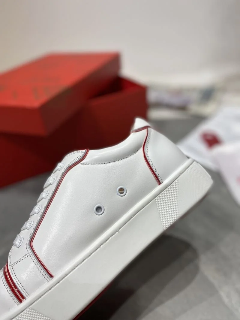 Tailored Christian Louboutin Low Shoes 22712
