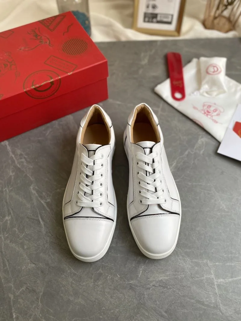 Christian Louboutin Low Shoes Elegant 22700