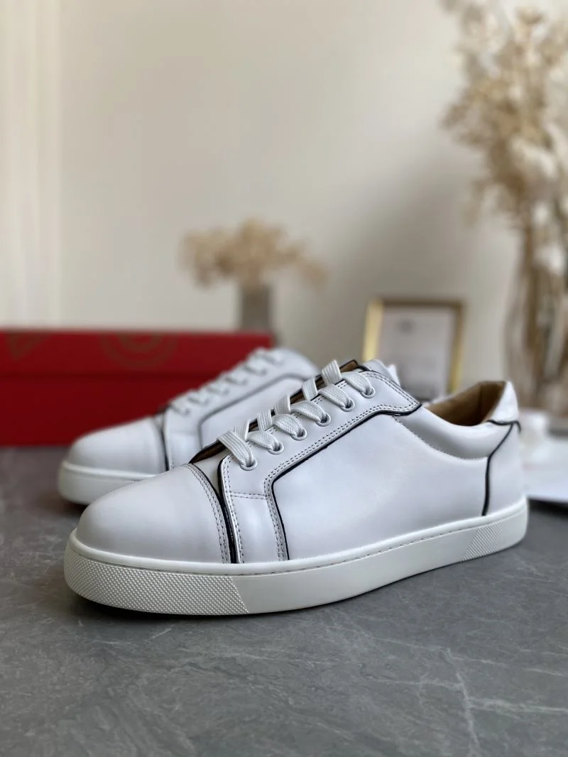 Christian Louboutin Low Shoes Elegant 22700