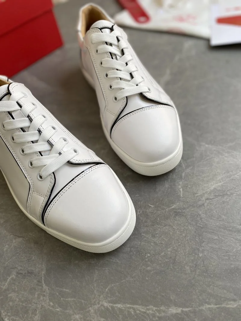 Christian Louboutin Low Shoes Elegant 22700
