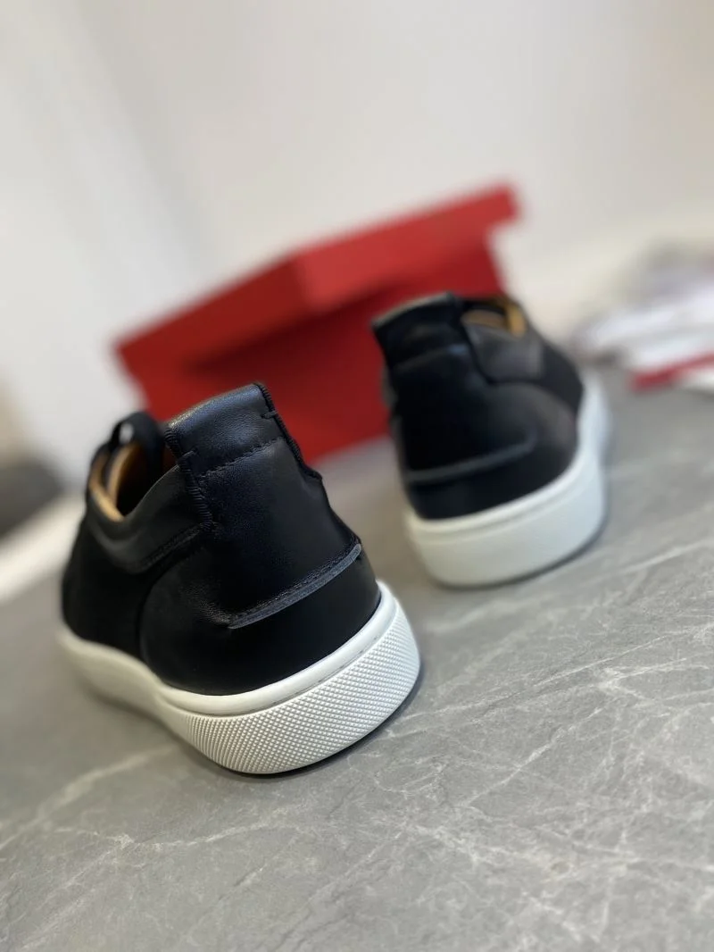 Soft Christian Louboutin Low Shoes 22695