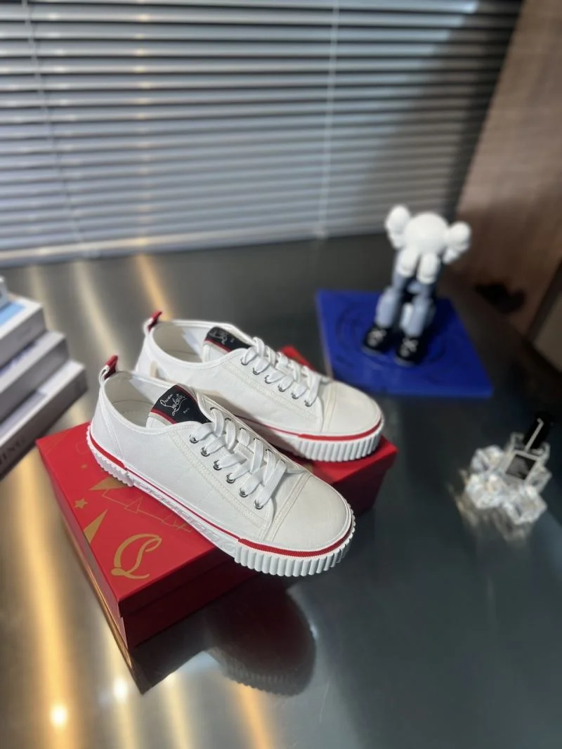 Christian Louboutin Low Shoes ZipUp 22690