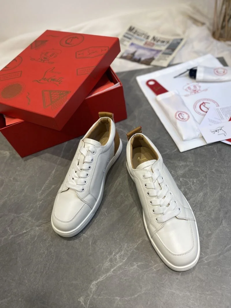TechFriendly Christian Louboutin Low Shoes 22687