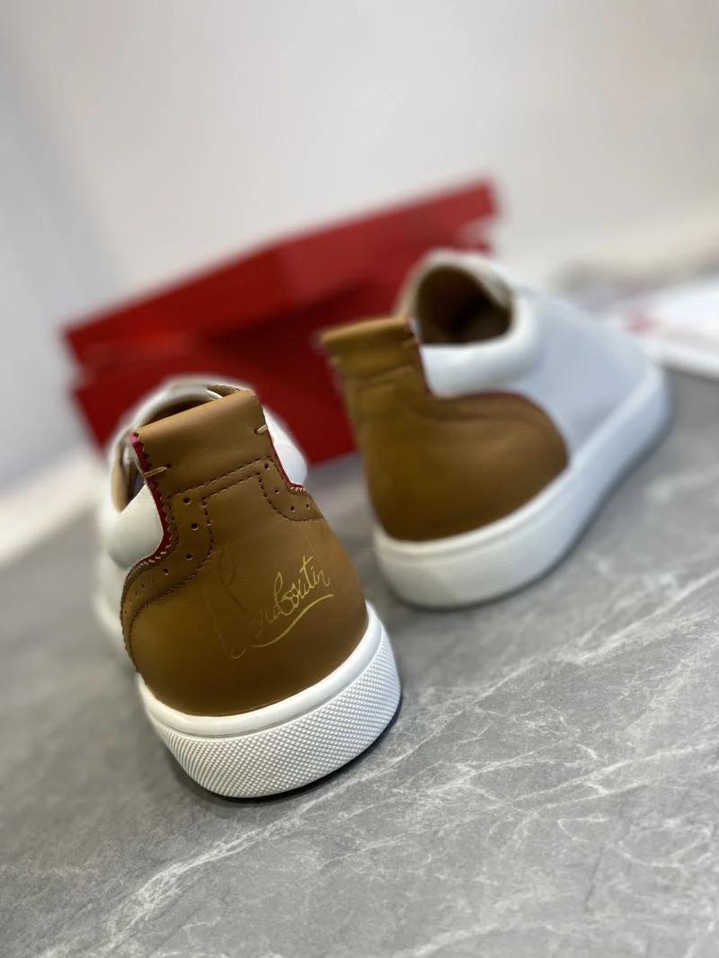 TechFriendly Christian Louboutin Low Shoes 22687