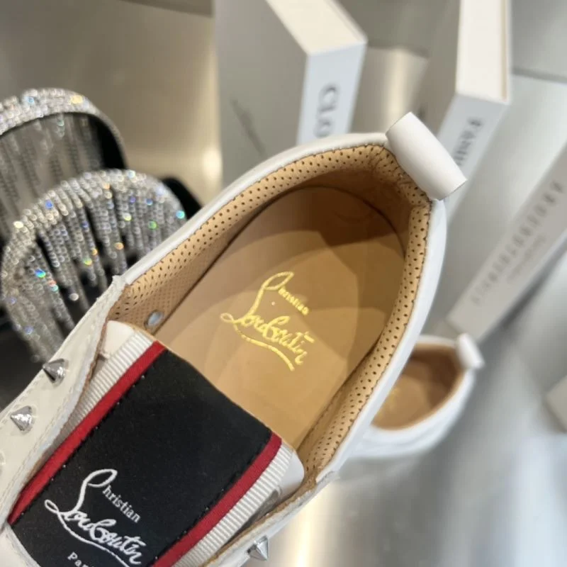 Christian Louboutin Low Shoes Snug 22682