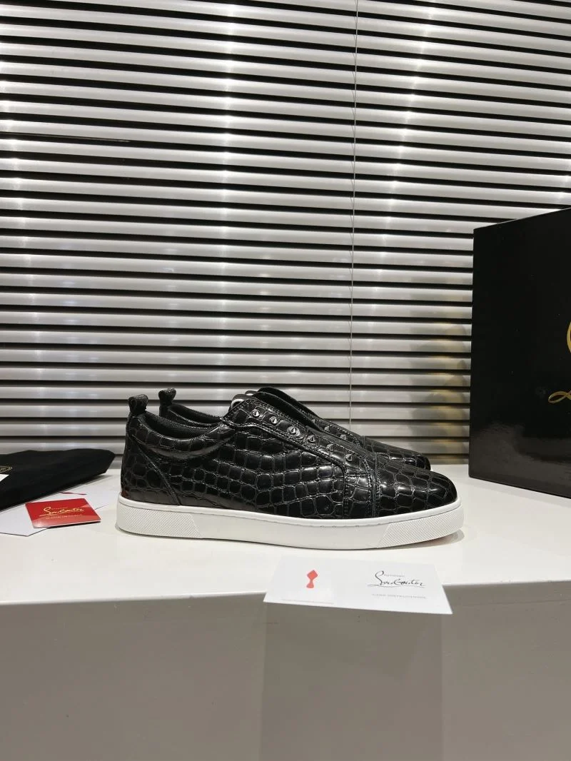 Christian Louboutin Low Shoes Supportive 22678