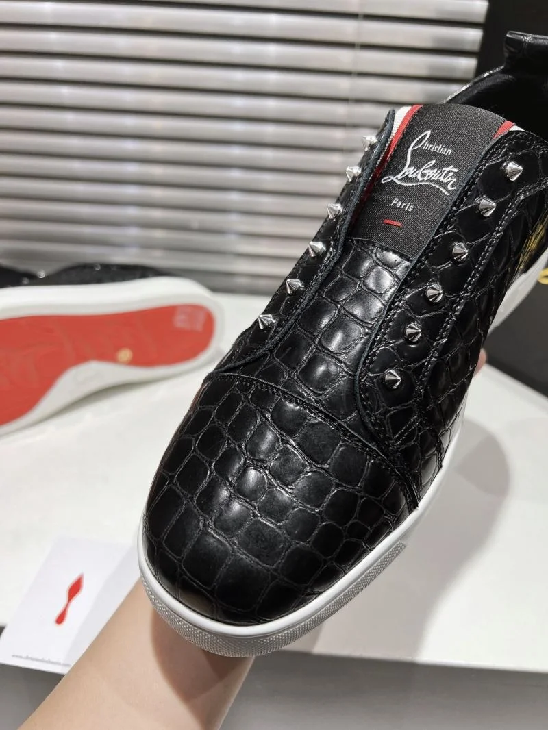 Christian Louboutin Low Shoes Supportive 22678