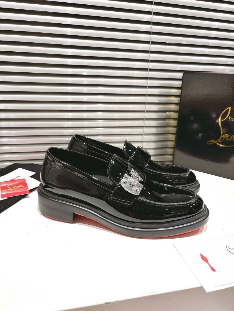 Classic Christian Louboutin Low Shoes 22677