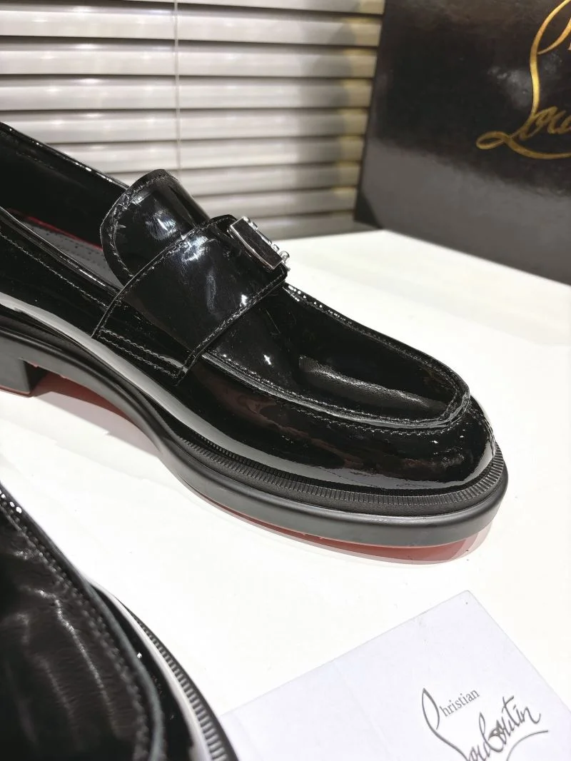 Classic Christian Louboutin Low Shoes 22677