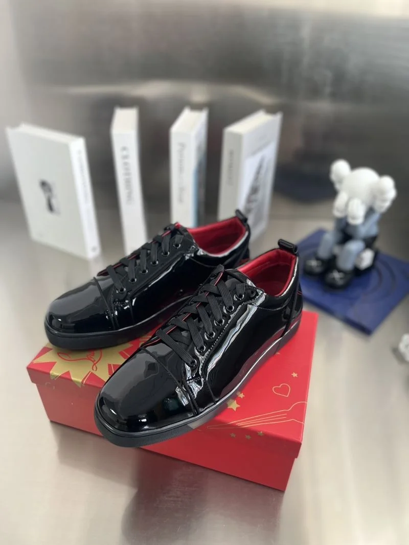 Effortless Christian Louboutin Low Shoes 22740