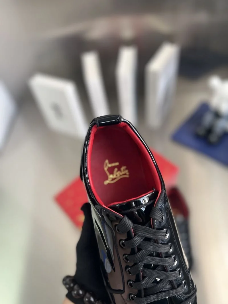 Effortless Christian Louboutin Low Shoes 22740