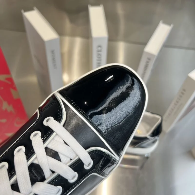 ZeroBulk Christian Louboutin Low Shoes 22670