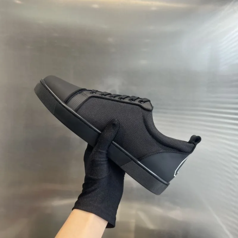 FlexibleFit Christian Louboutin Low Shoes 22680