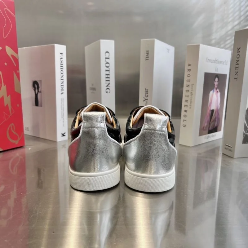 Christian Louboutin Low Shoes Resilient 22672