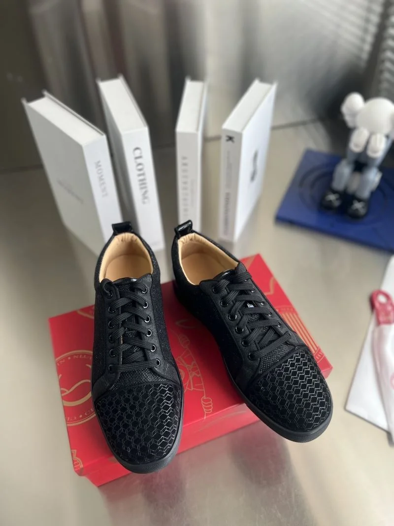 Durable Christian Louboutin Low Shoes 22667