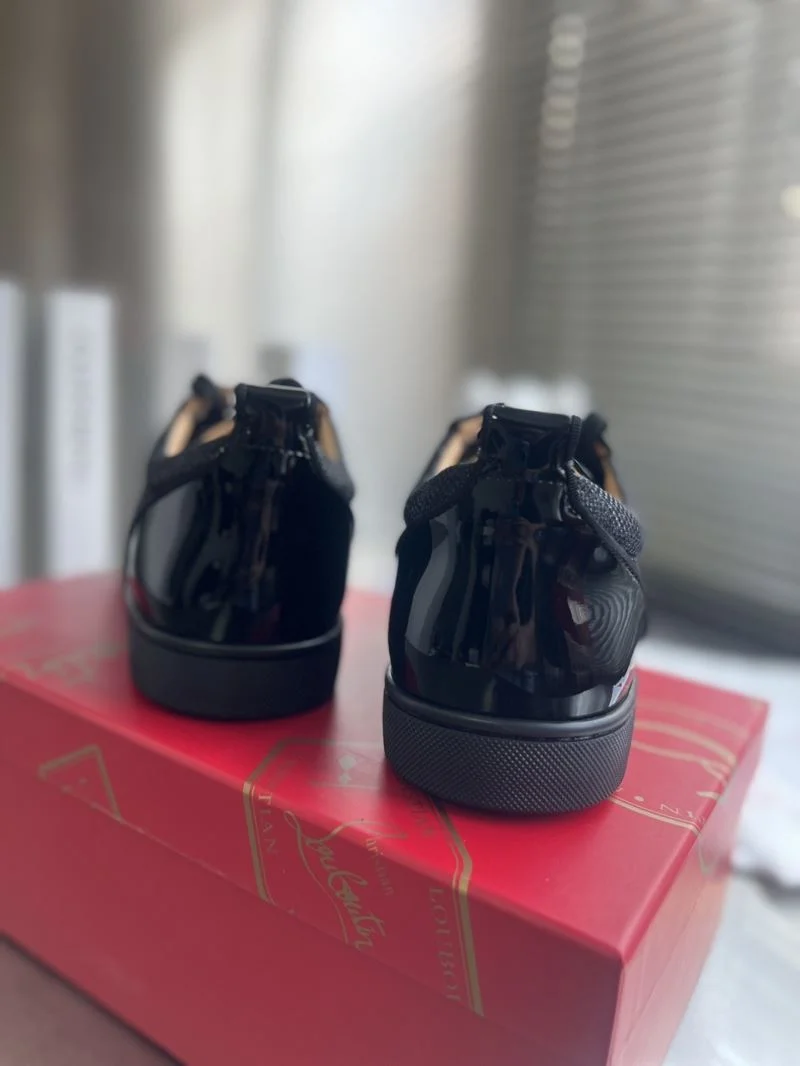 Durable Christian Louboutin Low Shoes 22667