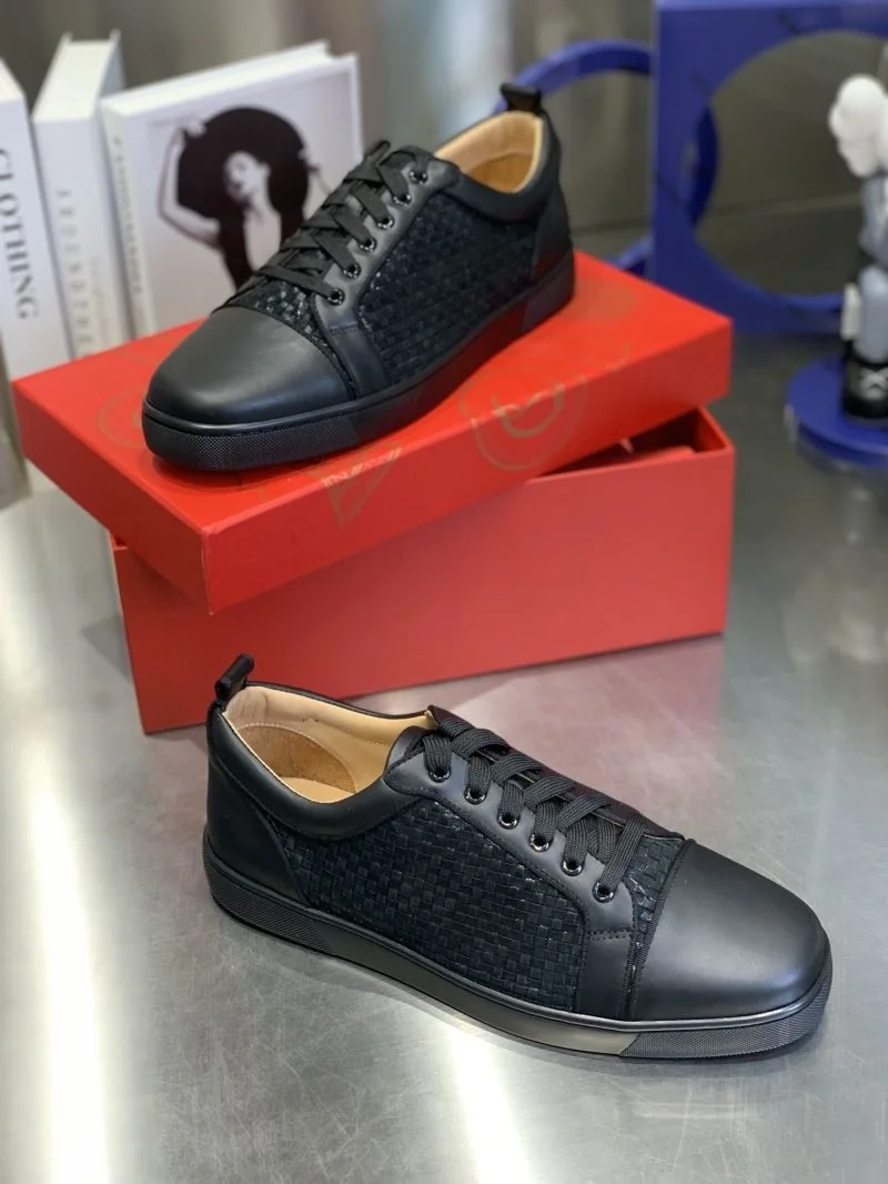 Christian Louboutin Low Shoes WrinkleFree 22659