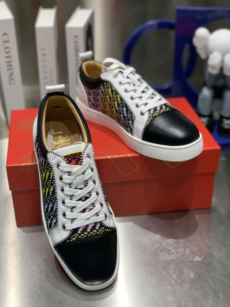 MultiPurpose Christian Louboutin Low Shoes 22656
