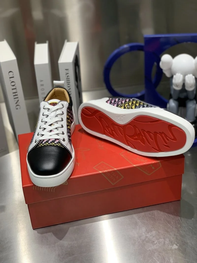 MultiPurpose Christian Louboutin Low Shoes 22656