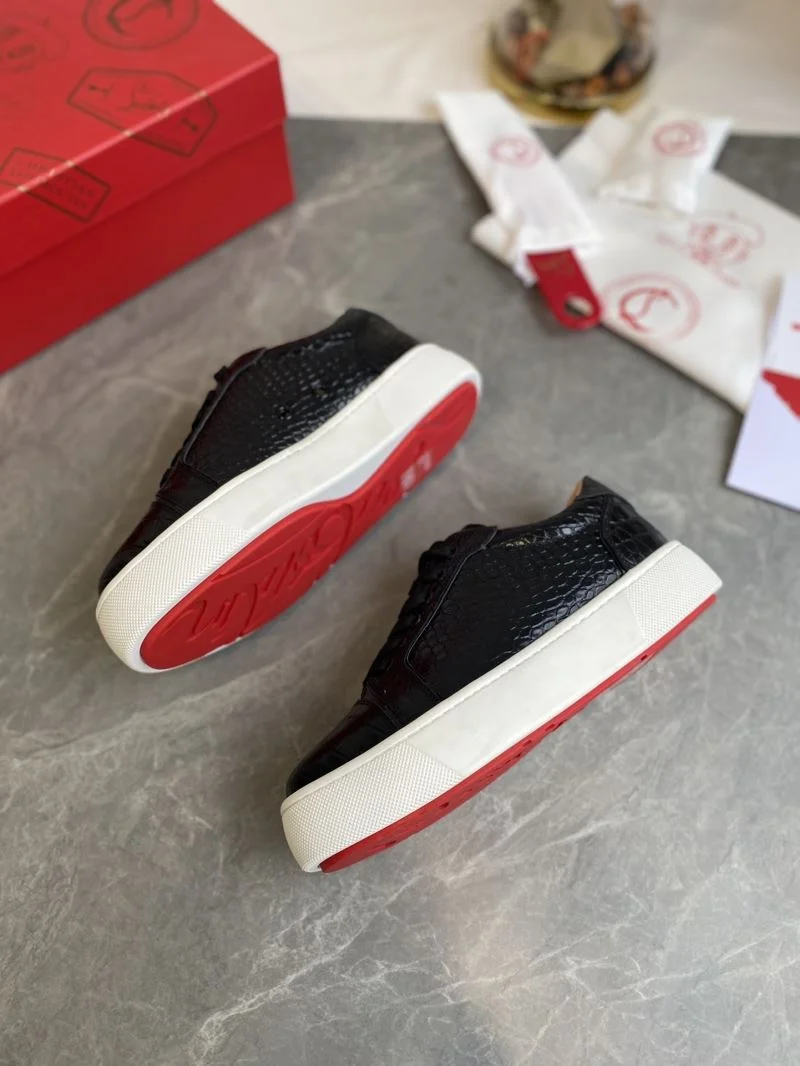 Compact Christian Louboutin Low Shoes 22657