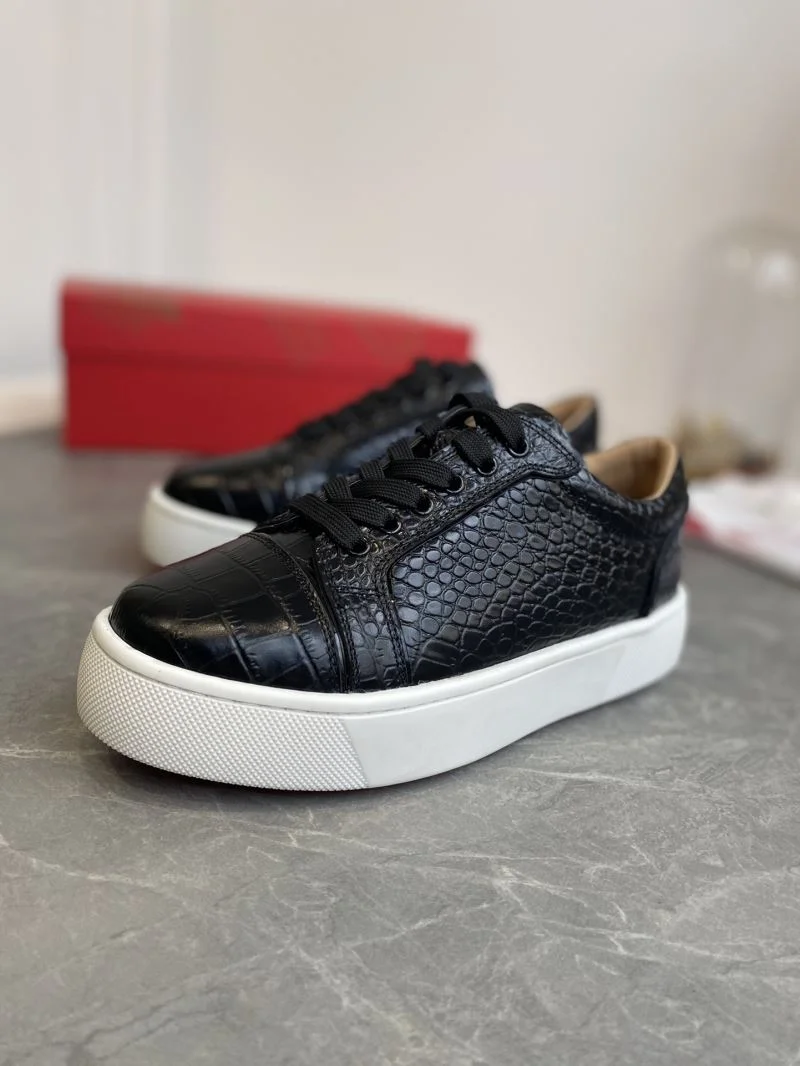 Compact Christian Louboutin Low Shoes 22657
