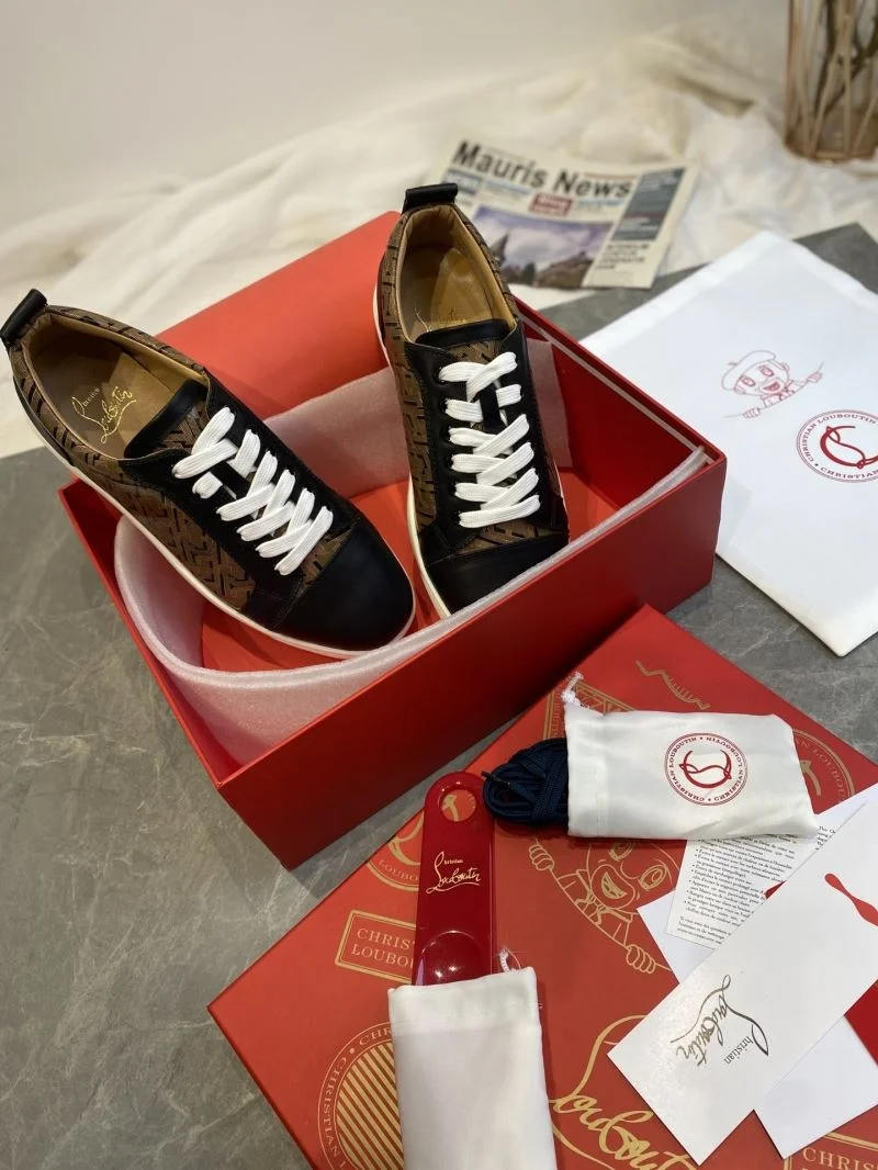 Christian Louboutin Low Shoes Breathable 22692