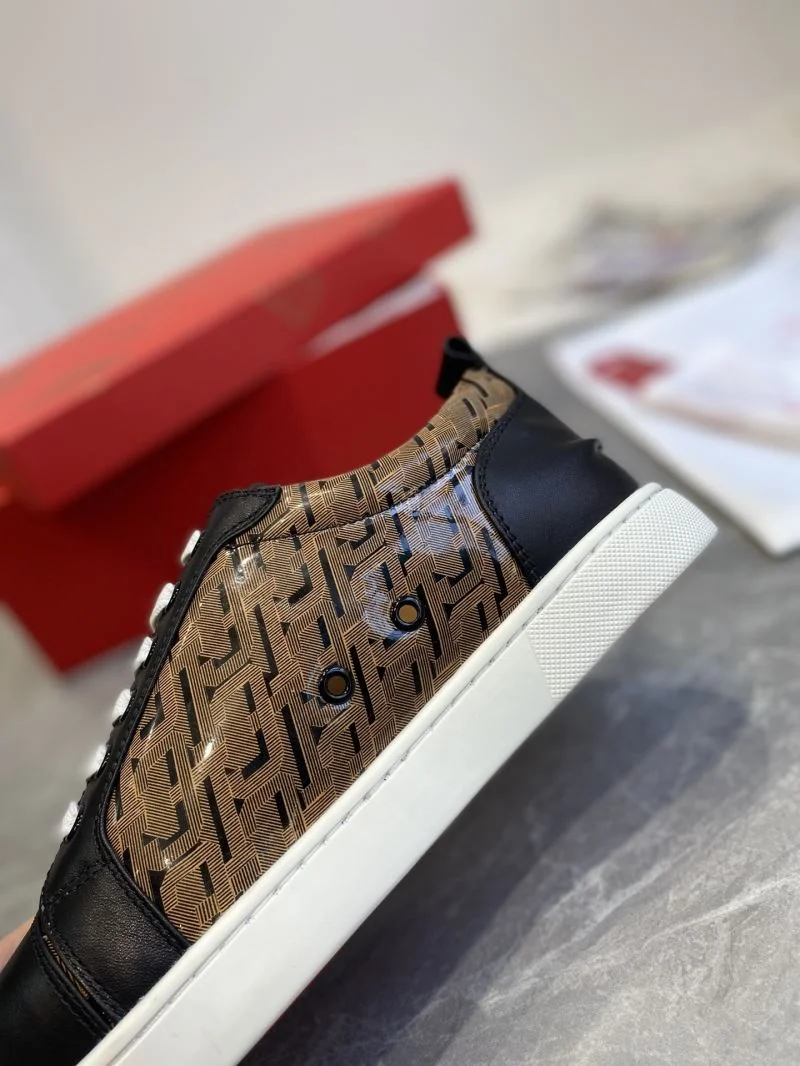Christian Louboutin Low Shoes Breathable 22692